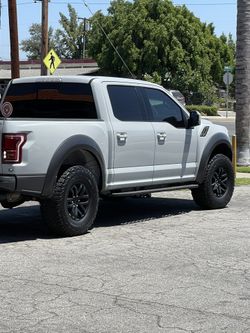 2017 Ford Raptor Stock Wheels No Tires Or Sensors