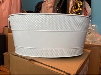 Breks 4 gallon drink bucket