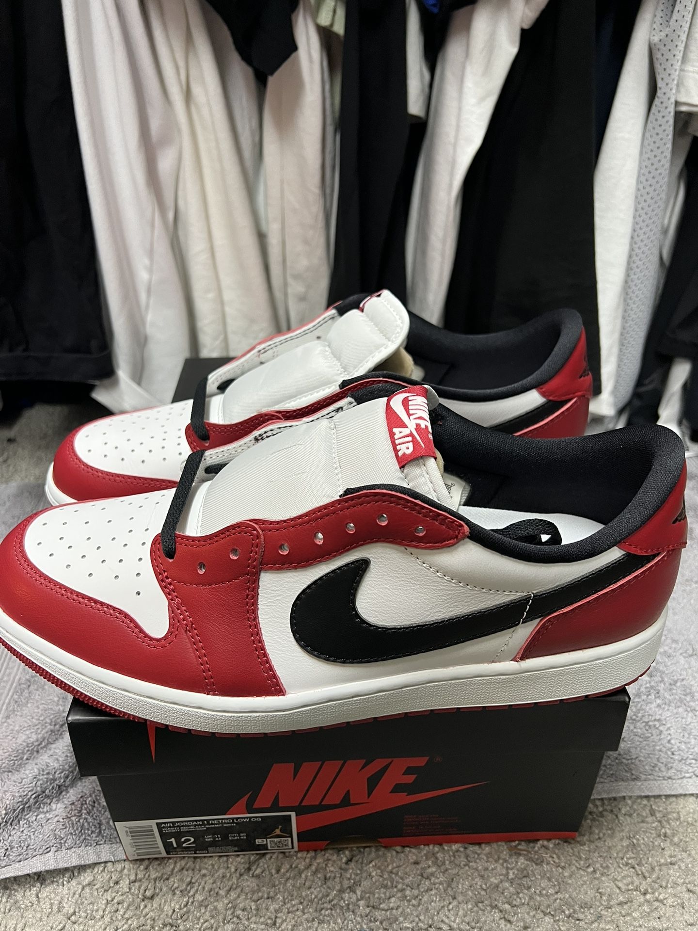 Air Jordan 1 Retro Low OG “Chicago” Size 12