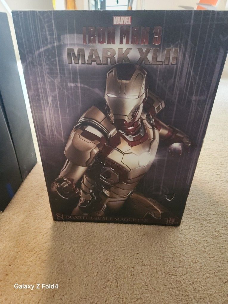 Iron Man Collection Figures