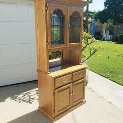China Hutch Cabinet with light
