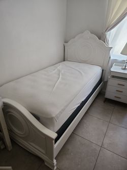 Cama twin