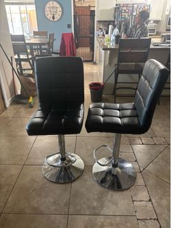 Stool bar