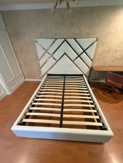 Queen bed