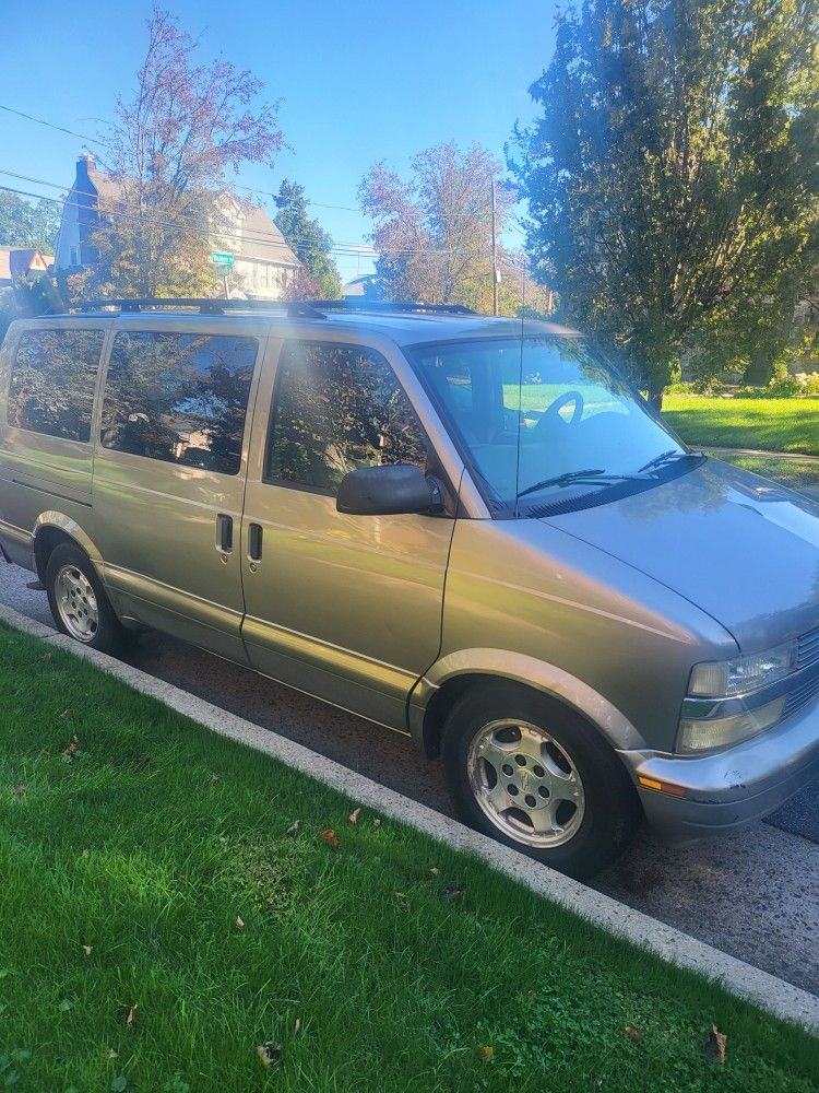 2005 Chevrolet Astro