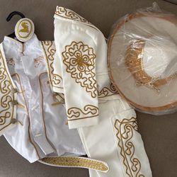 Baptizin suit/Traje de bautizo charro