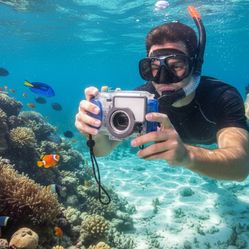 Canon WP-DC4 Waterproof Case for PowerShot SD600 40M/130ft (5" x 3.46" x 3.46"). Very Good Condition. The object in the image is a Canon WP-DC4 Waterp