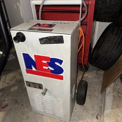 Industrial Carpet Cleaner 