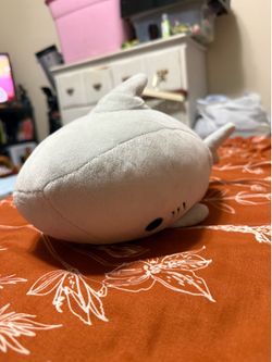 Bellzi Shark Plush