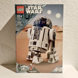 LEGO Star Wars: R2-D2 (75379) - New In Box 