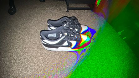 NIKE DUNKS WHITE ABD BLACK SIZE 6
