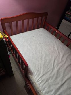 Toddler  bed
