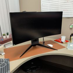 36 Inch Alienware Monitor