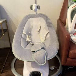 Momcozy CocoSway 3D-Motion Electric Baby Swing