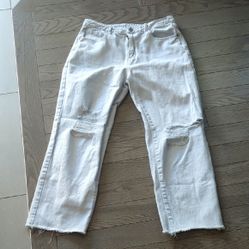 SHEIN Light Gray Distressed Jeans - Size L Great Condition 