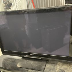 65’ Panasonic TV