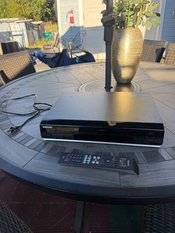 Samsung Blu-ray Player with Remote