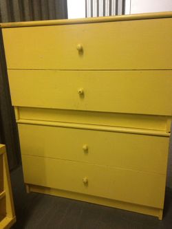 Nice wooden drawer /3 pieces