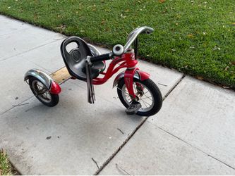 Schwinn Kids Tricycle