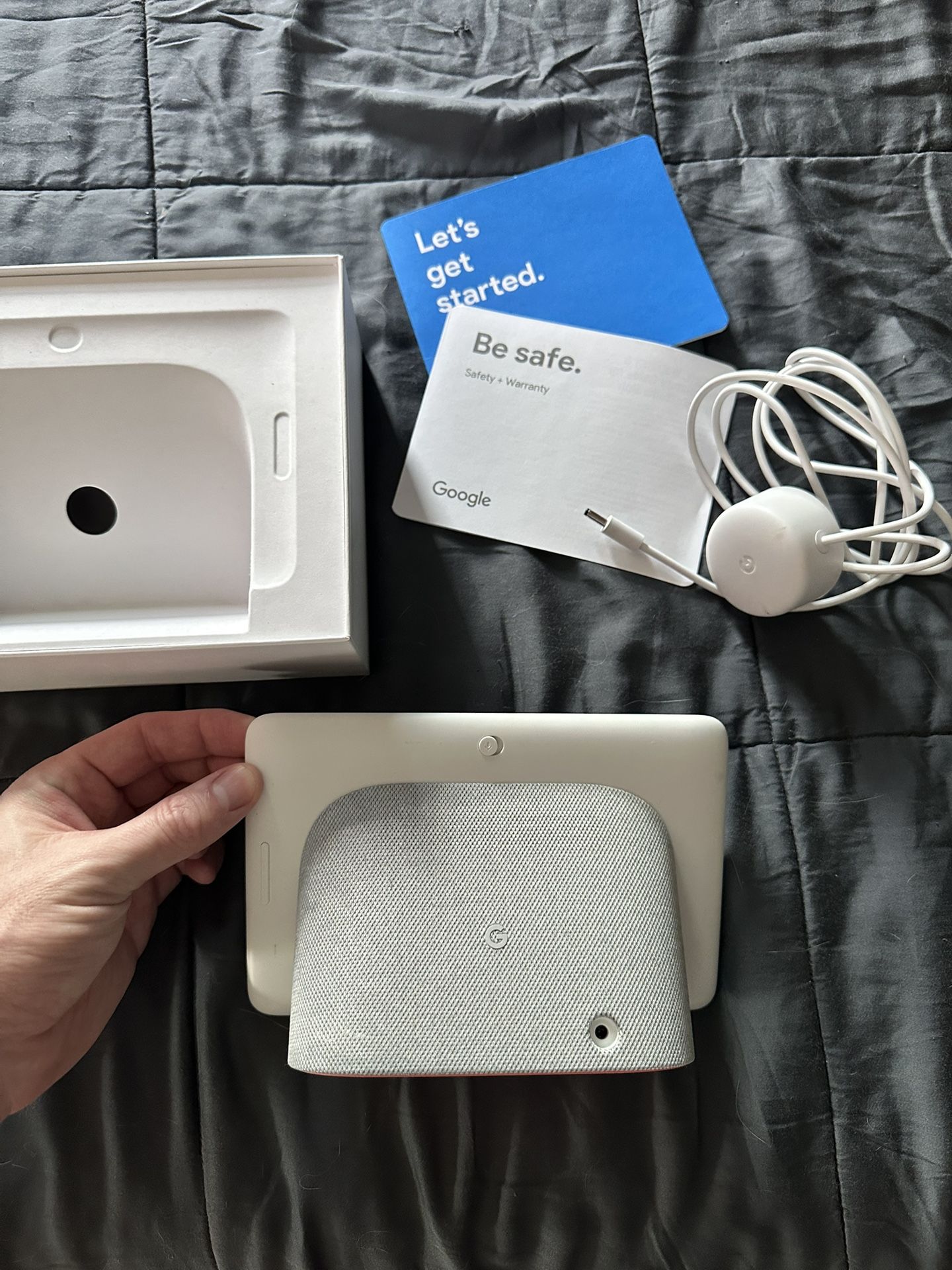 Google Home Hub 7”