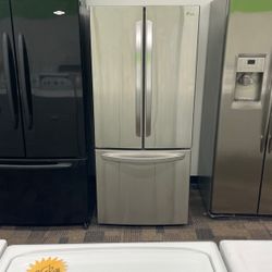 Newer 30 Inch Wide Lg Stainless Steel Fridge 