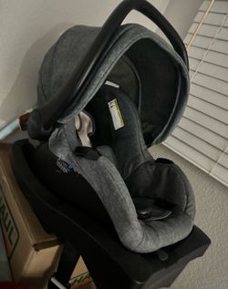 Newborn car seat