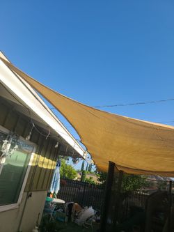 BRAND NEW GREY TARP...ABOUT 12FT BY 10FT...SE HABLA ESPANOL..PICK UP IN VICTORVILLE..CHECK OUT MY PAGE FOR MORE ✔️ ✅️