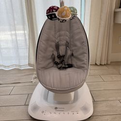 Like new! 4moms mamaroo baby swing. Bluetooth enabled.