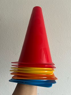 Melissa & Doug Activity Cone set 6
