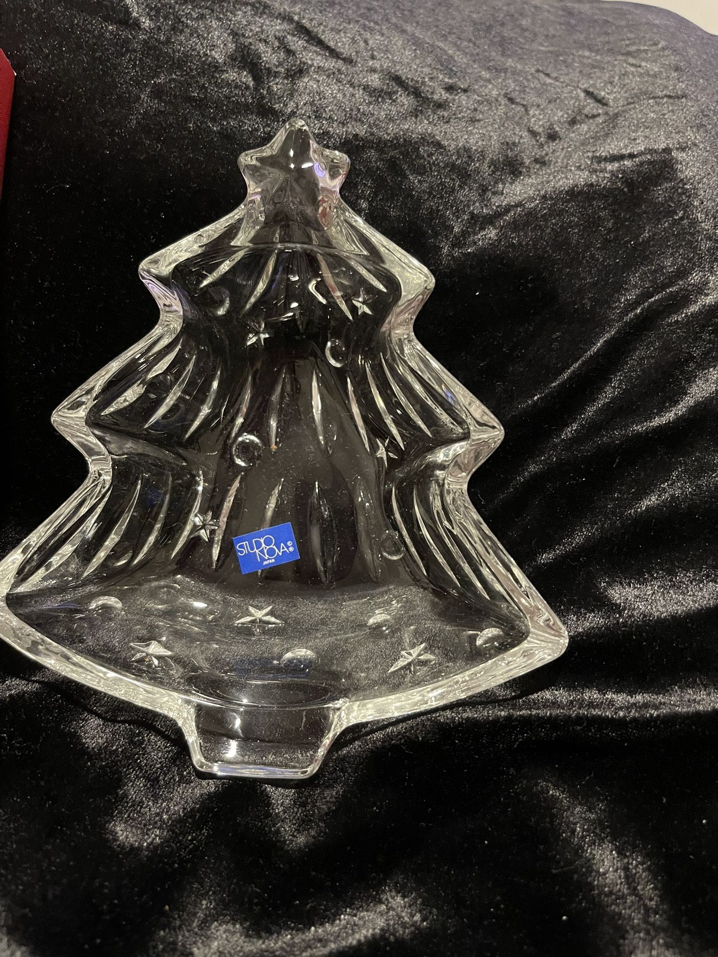 NIB Clear Glass Christmas Tree Dish. 6”x5”