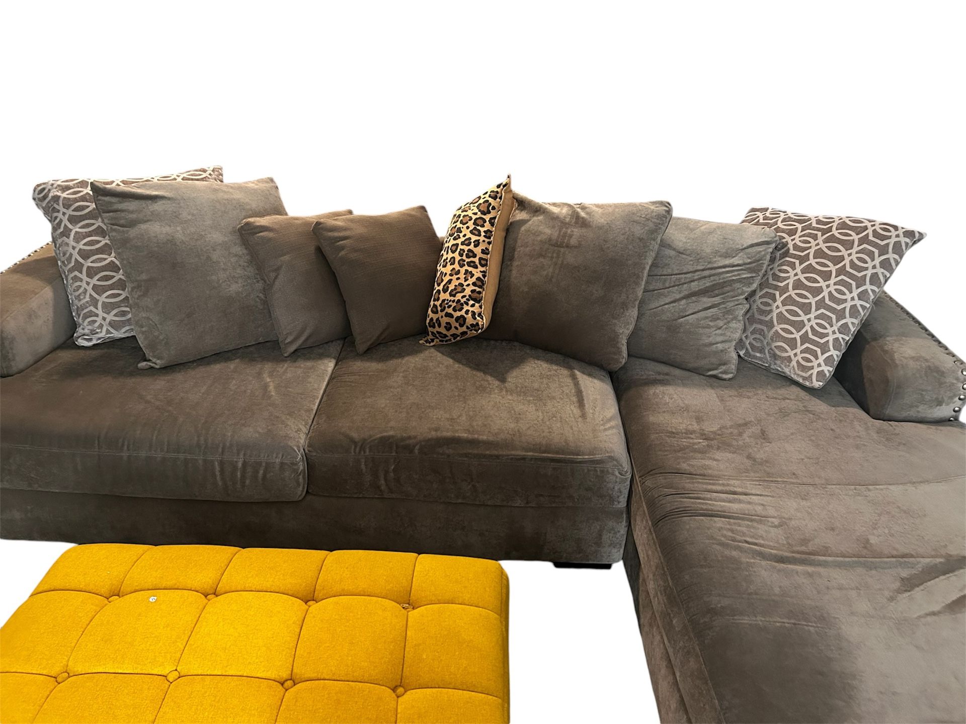 Gently Used Sectional for Sale in Chicago, IL OfferUp