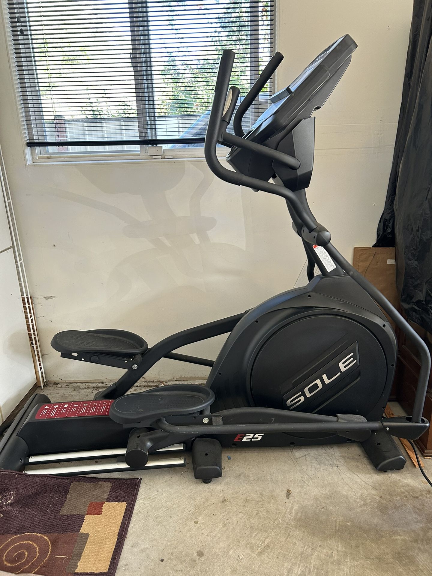 Sole Fitness Elliptical Workout Machine