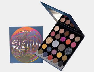 Morphe main event eyeshadow palette