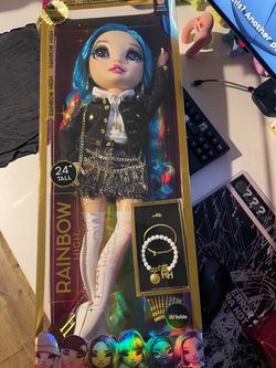 Rainbow High My Runway Friend Amaya Raine Special Edition Fashion