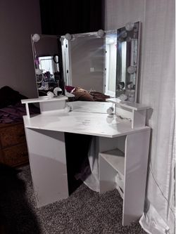 Makeup Vanity - For corner of room