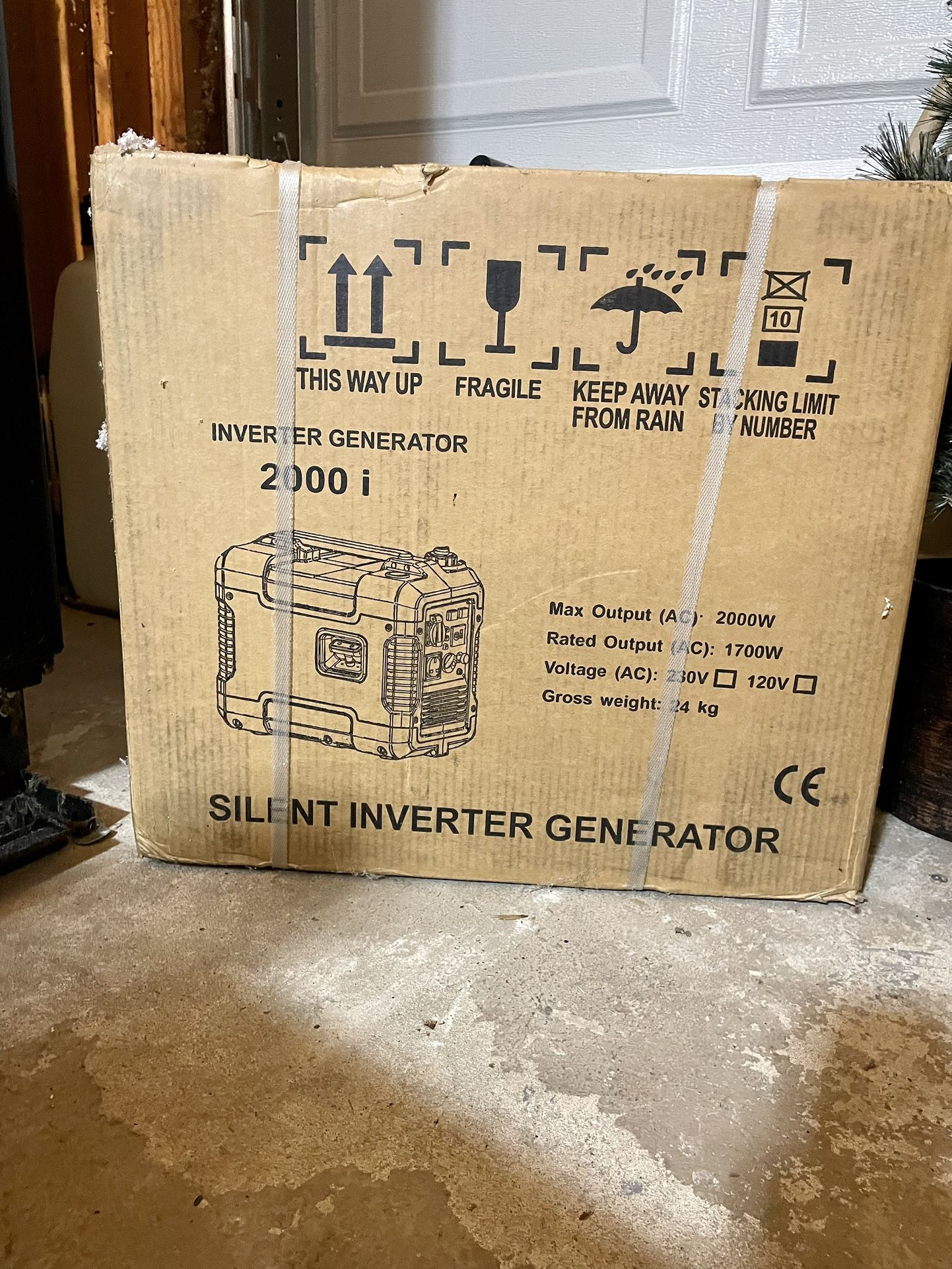 Silent Inverter Generator 2000i & A 5Gallon Gas Can