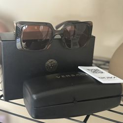 Authentic Versace Shades 5 Pair left in original Boxes Brands New