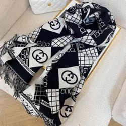Women’s Scarf