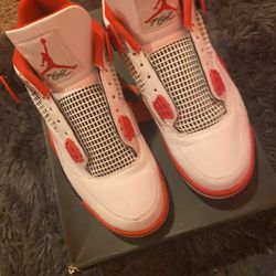 Jordan 4 Fire Red