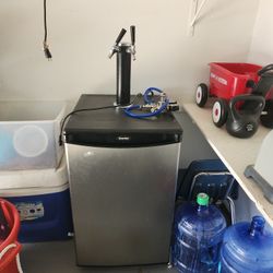 Mini Fridge Draff Cooler 