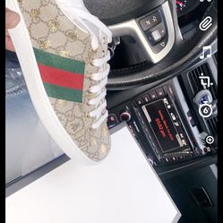 Gucci shoes
