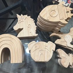 Mondo Llama Craft wood