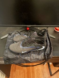 Nike Phantom elite soccer cleats