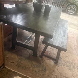 Table bench And 4 Chairs Set VERY NICE 