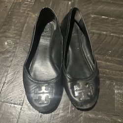 Tory Burch Reva Black Travel Flats Size 8 