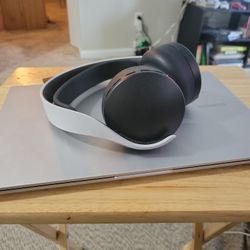 Playstation 3d Pulse Wireless Headphones