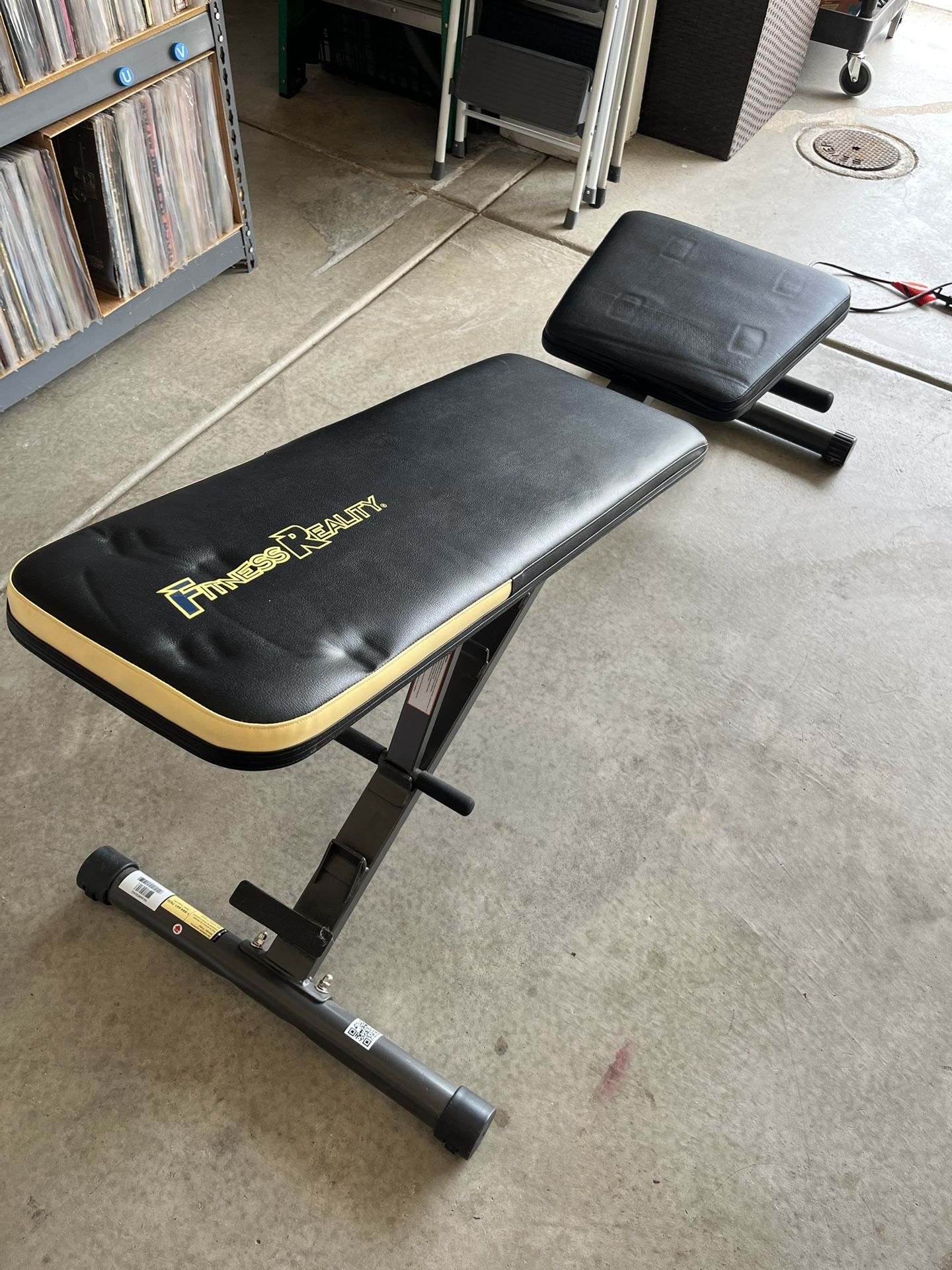 EXERCISE BENCH