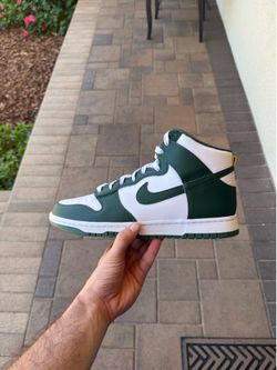 Nike Dunk High Australia size 11