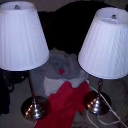 2 Lamps