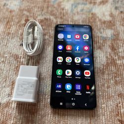 Samsung Galaxy S21+ Plus UNLOCKED 128 Gb Great Condition